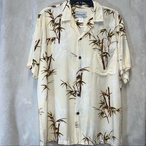 Bishop street apparel Hawaiian Shirt mens size Medium Cream Bamboo Cruise Luau